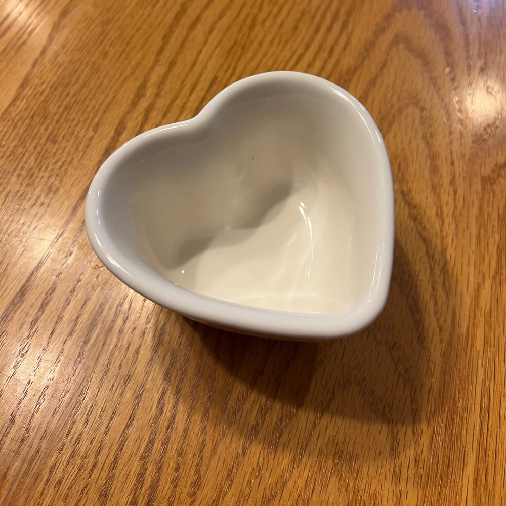 Pfaltzgraff Filigree heart shaped candle holder.